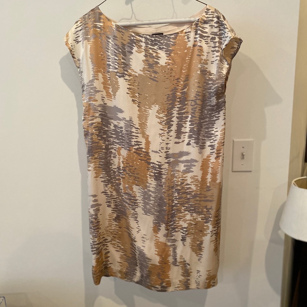 Club Monaco 100% silk mini shift dress XS